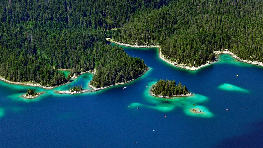 Eibsee_ZH-CN8283277931_1920x1080