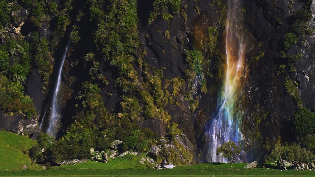 NewZealandWaterfall_ZH-CN9348197344_1920x1080
